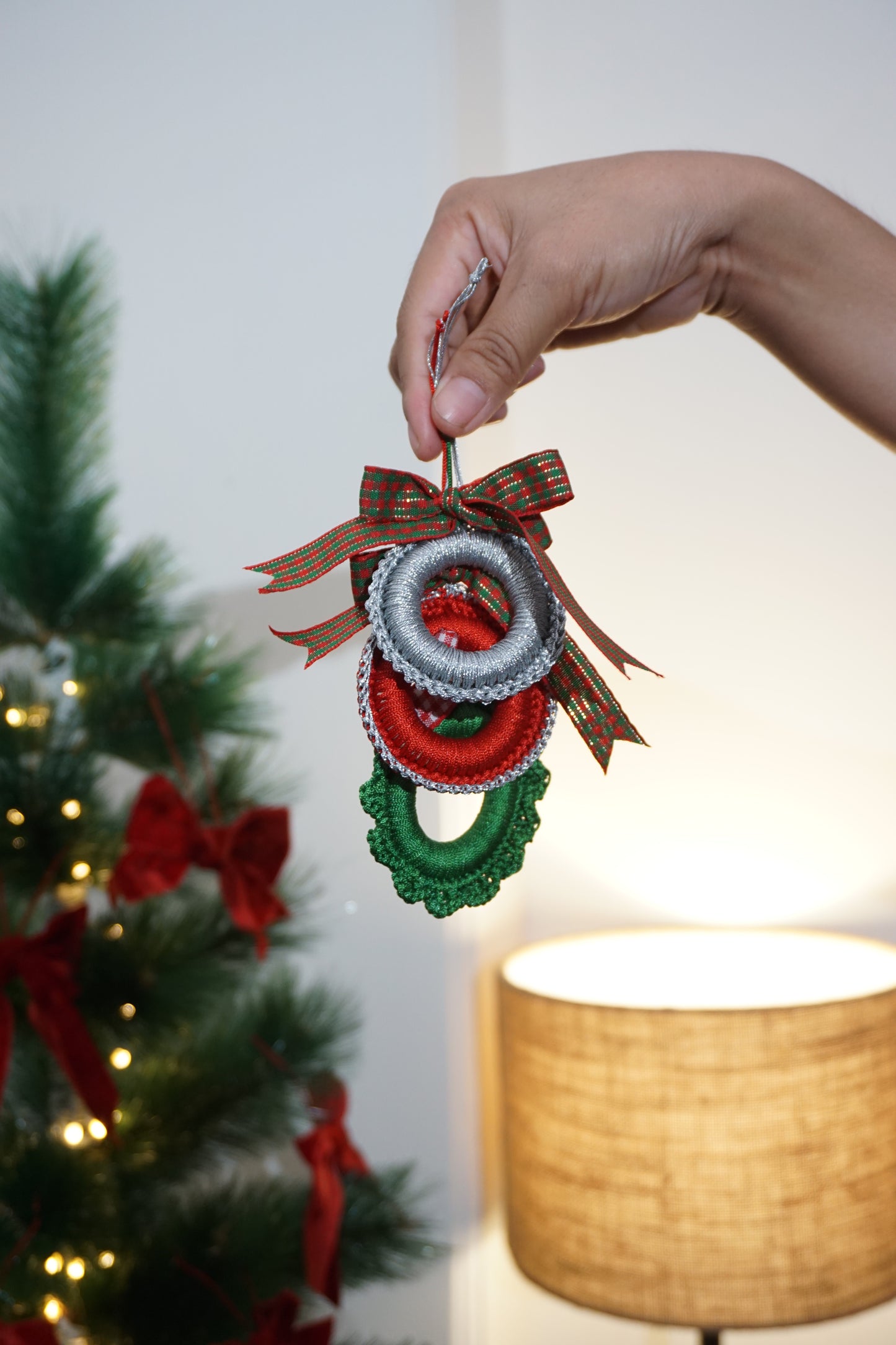 ARTISANAL CHRISTMAS ORNAMENT(White&Gold)