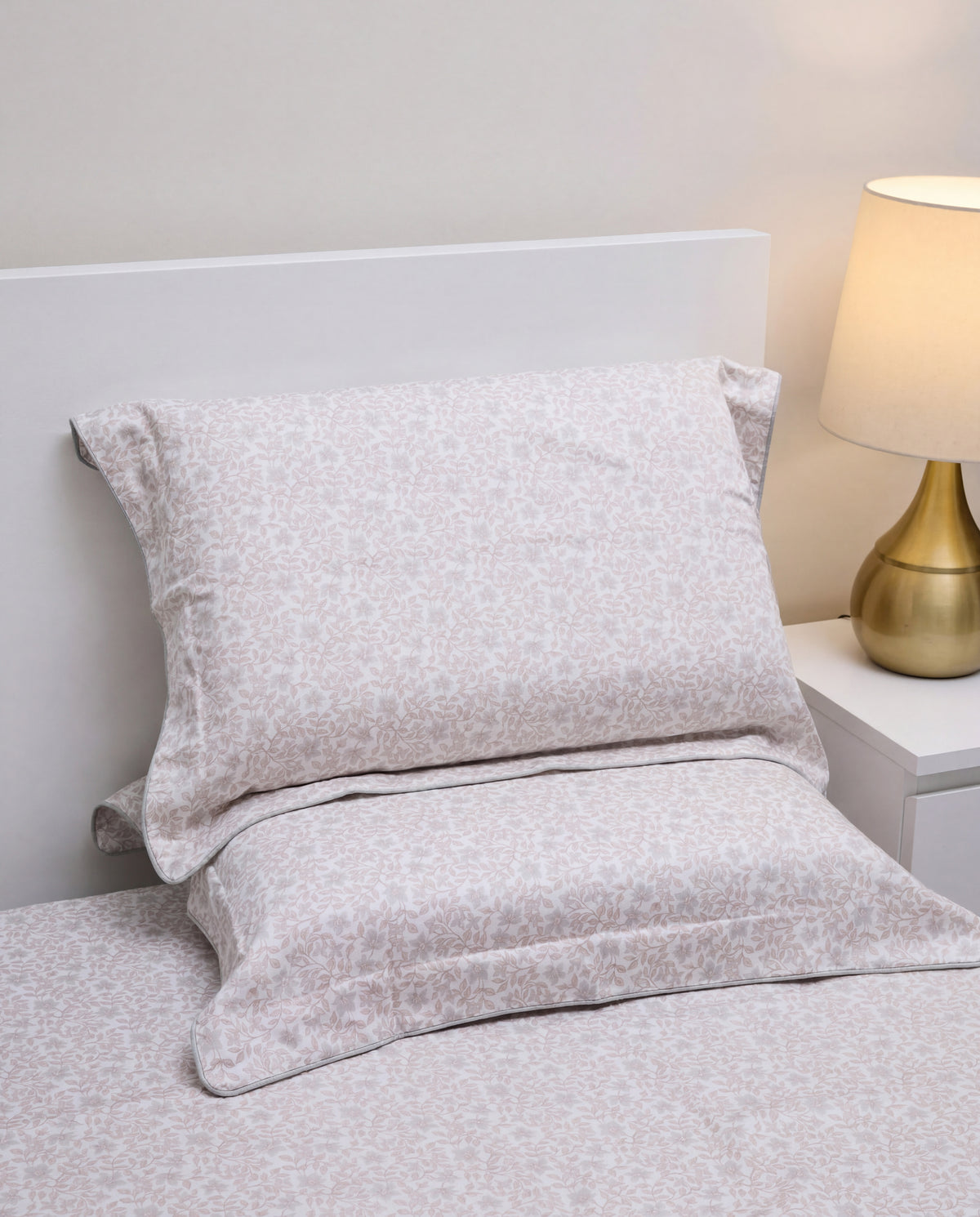 Whispering Vines Pillow Set