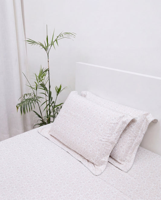 Whispering Vines Bedsheet Set