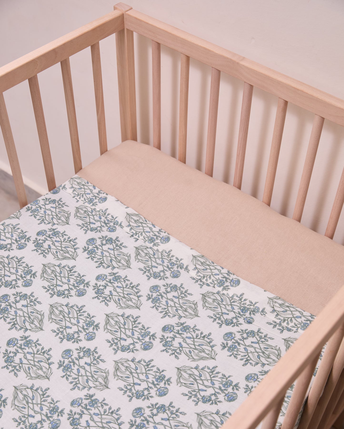 Soft Bloom Grow-With-Me Baby Blanket