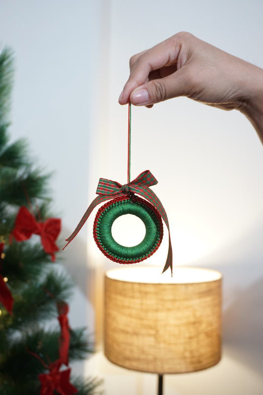 ARTISANAL CHRISTMAS ORNAMENT(Red&Green)