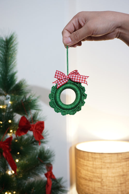 ARTISANAL CHRISTMAS ORNAMENT(Green)