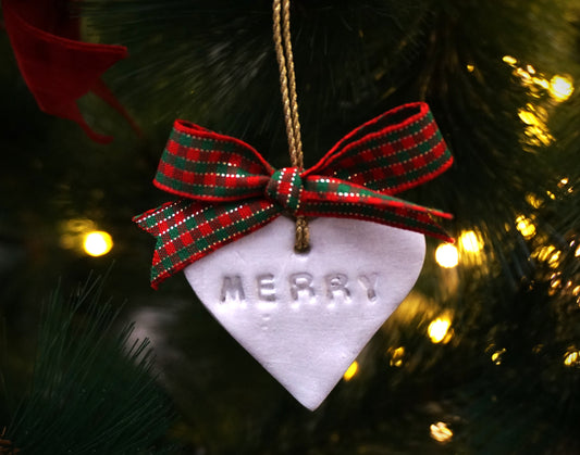 FESTIVE CLAY CHARMS