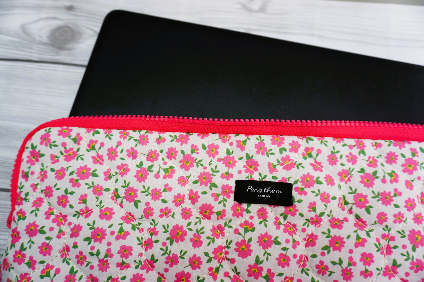 QUILTED LAPTOP SLEEVE (14'')